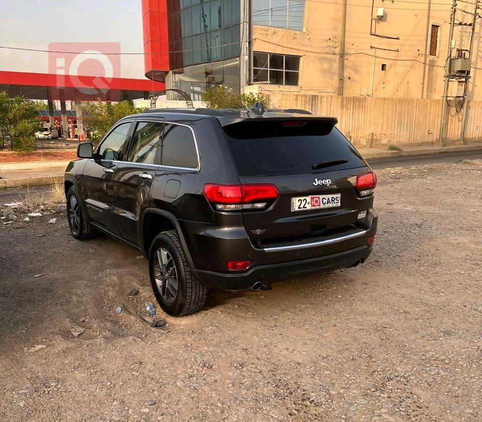 جيب جراند شيروكي